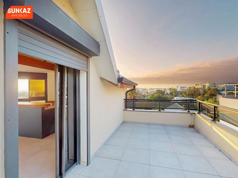 Appartement - 136 m² - 4 pièces