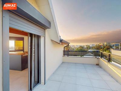 Appartement - 136 m² - 4 pièces