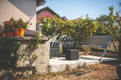 Maison - 96 m² - 5 pièces