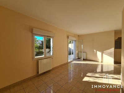 Maison - 70 m² - 3 pièces