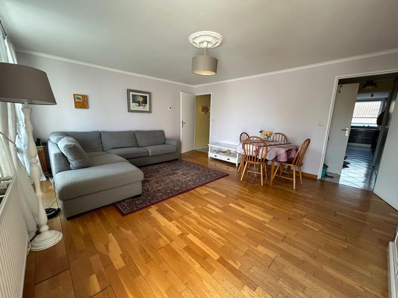 Appartement - 72 m² - 3 pièces