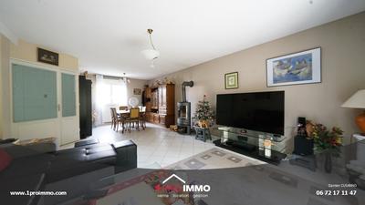 Maison - 104 m² - 5 pièces