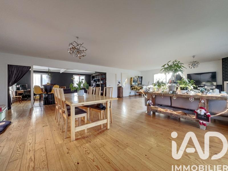 Maison - 184 m² - 5 pièces