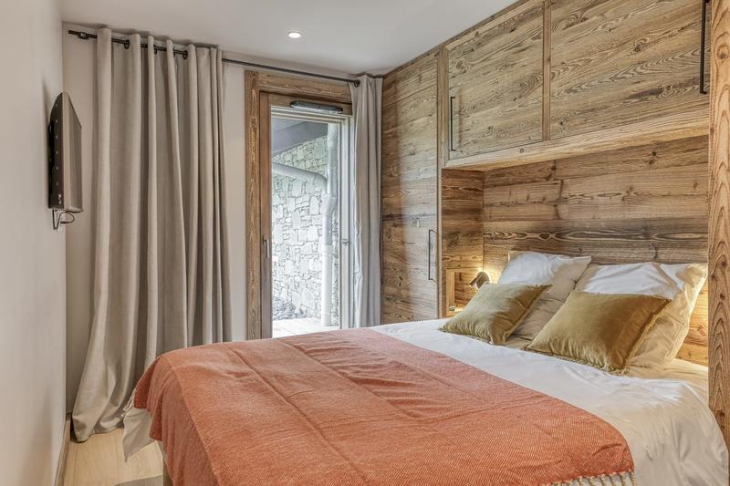 Appartement - 144 m² - 6 pièces