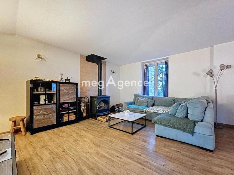 Maison - 146 m² - 6 pièces