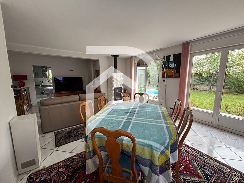 Maison d'architecte - 183 m² - 7 pièces