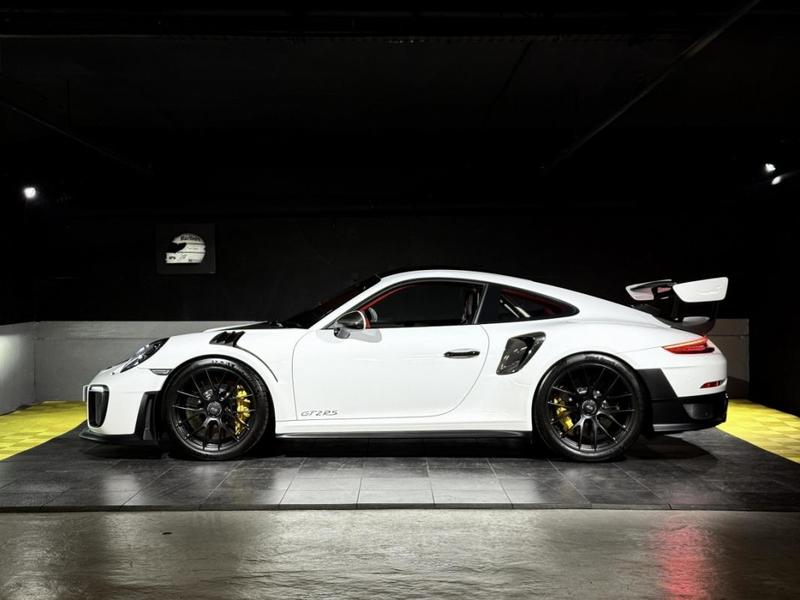 Porsche 911 VII Gt2 Rs