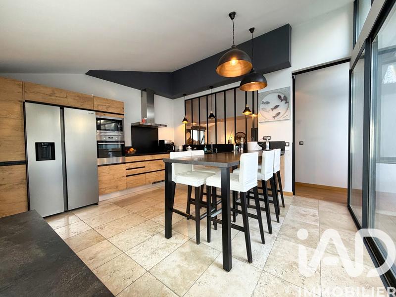 Maison - 160 m² - 6 pièces