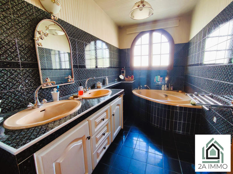 Villa - 123 m² - 6 pièces