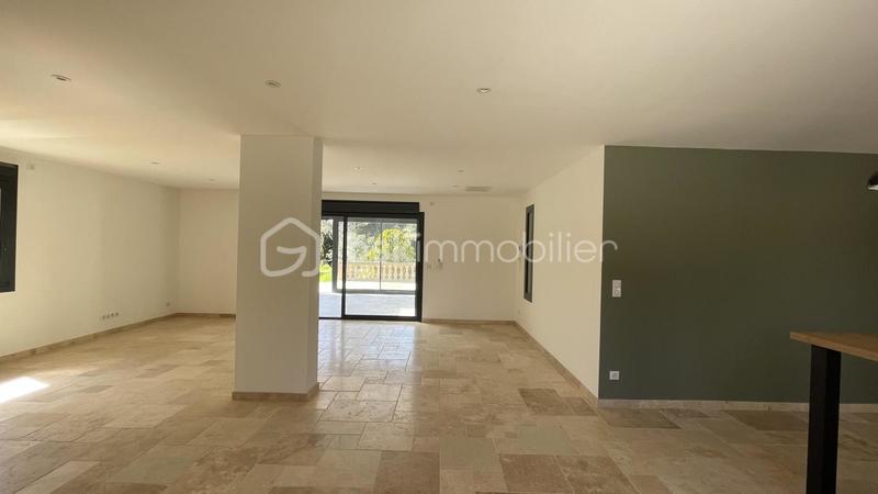 Villa - 160 m² - 4 pièces