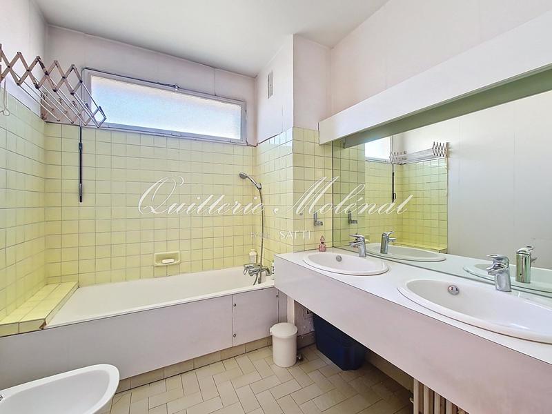 Appartement - 117 m² - 5 pièces