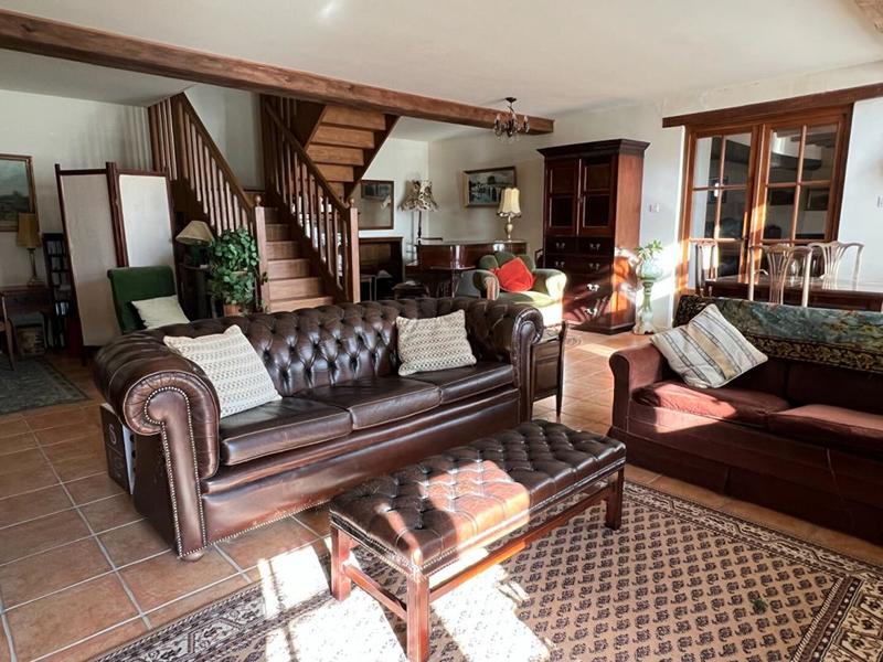 Corps de ferme - 233 m² - 6 pièces