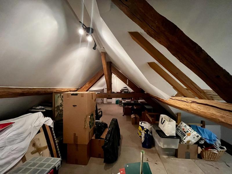 Maison - 200 m² - 6 pièces