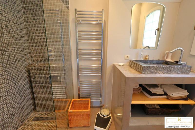 Villa - 154 m² - 5 pièces