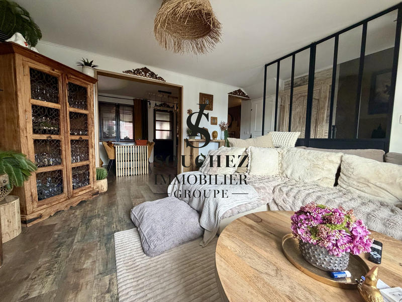 Maison - 95 m² - 6 pièces