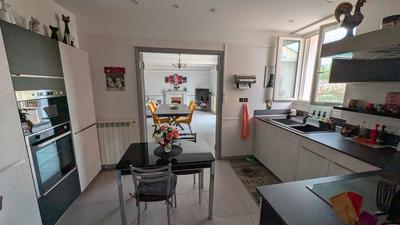 Maison traditionnelle - 175 m² - 6 pièces