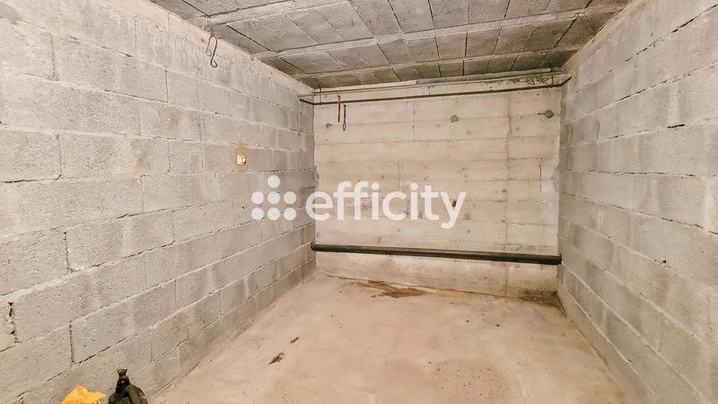 Maison - 89 m² - 5 pièces