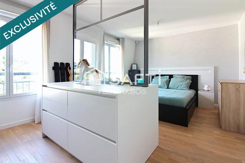 Appartement - 79 m² - 4 pièces