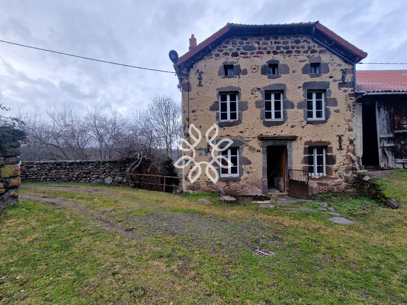 Maison de village - 126 m² - 7 pièces