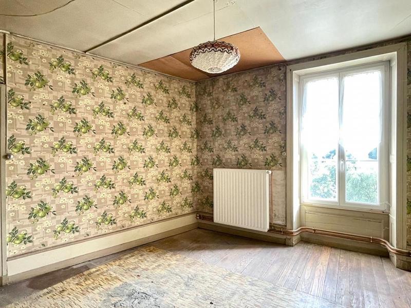 Propriété - 310 m² - 7 pièces