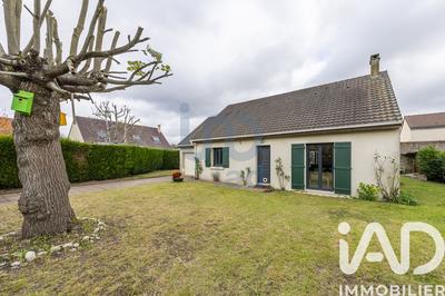 Maison - 102 m² - 4 pièces