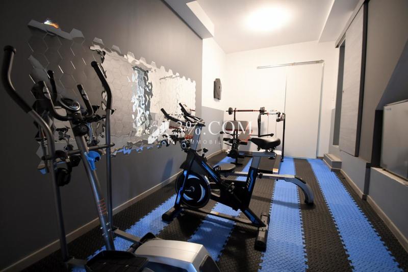 Maison - 156 m² - 6 pièces