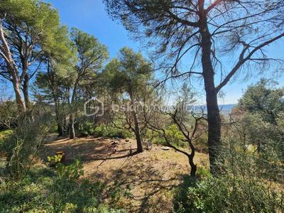 Villa - 90 m² - 5 pièces