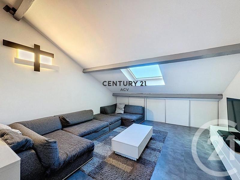 Duplex - 84 m² - 4 pièces