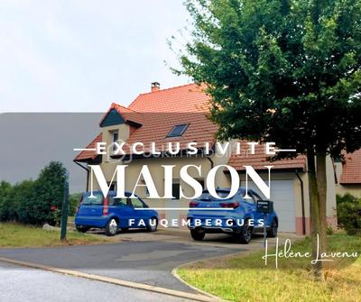 Maison - 93 m² - 5 pièces