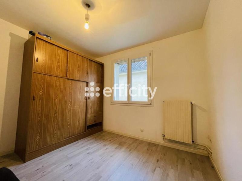 Pavillon - 92 m² - 5 pièces