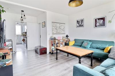 Appartement - 77 m² - 4 pièces