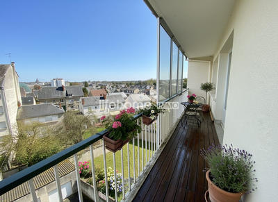 Appartement - 75 m² - 3 pièces