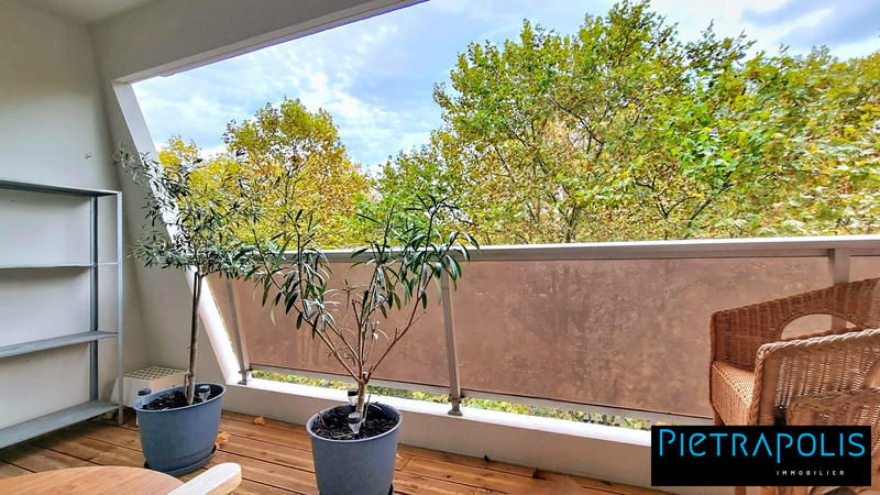 Appartement - 75 m² - 3 pièces