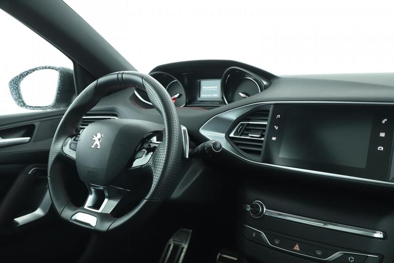 Peugeot 308 1.5 Blue-HDi Gt Line Eat8 130 ch