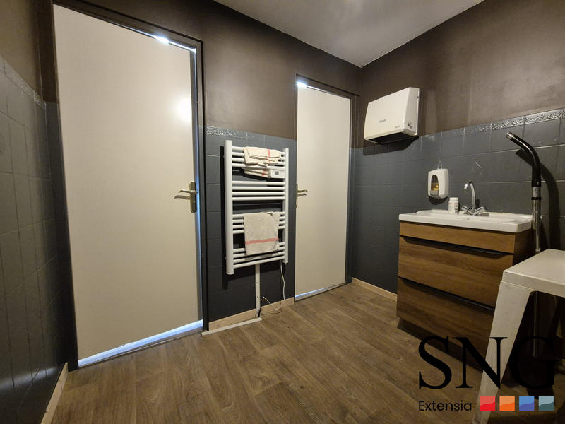 Local d'activités - 650 m²