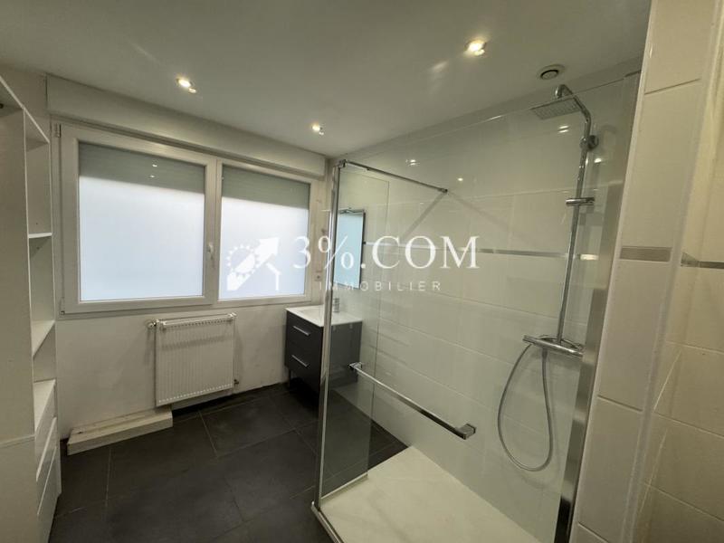 Maison de ville - 135 m² - 6 pièces