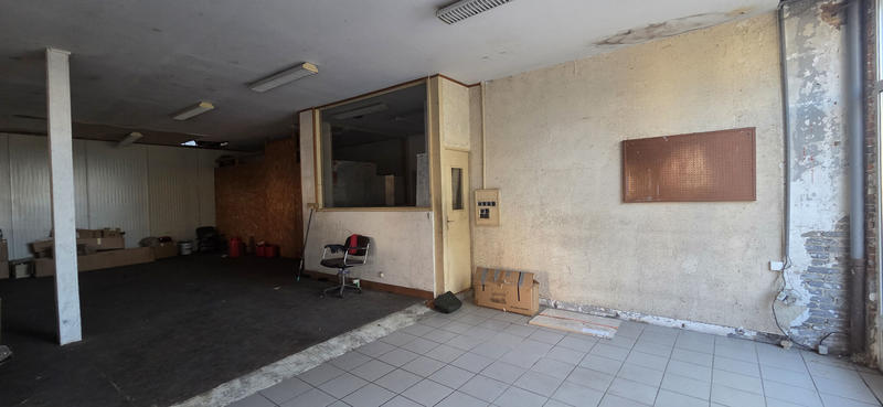 Maison - 500 m² - 4 pièces