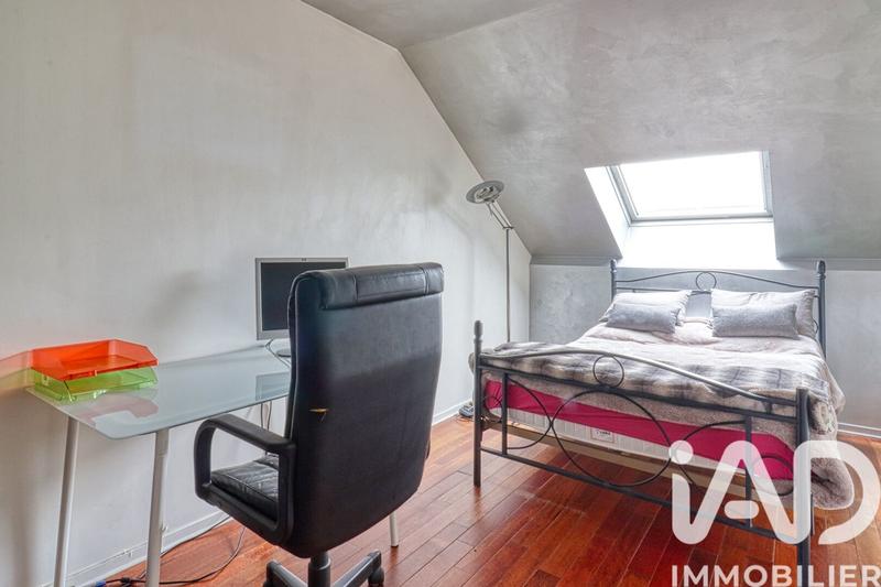 Maison - 104 m² - 6 pièces