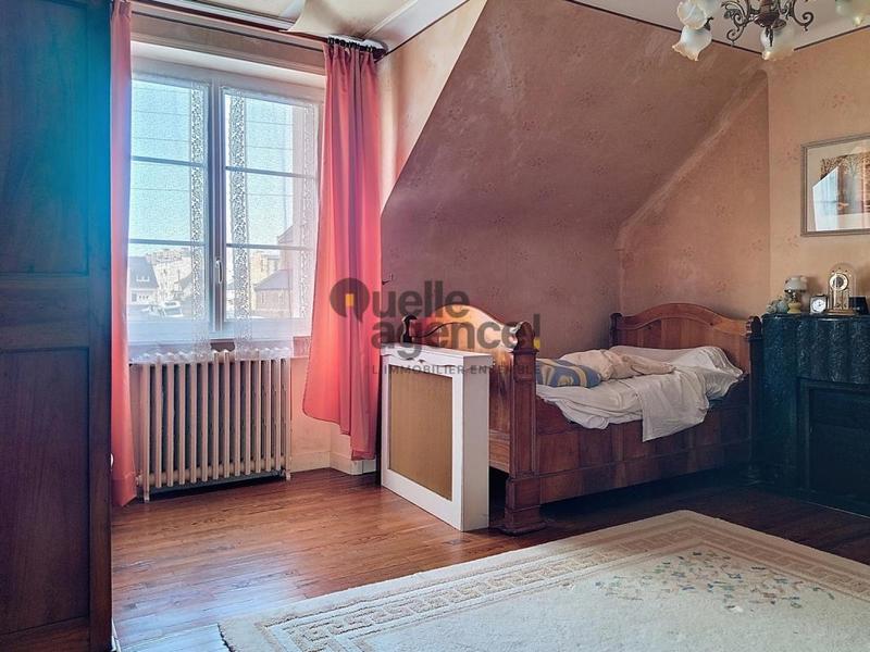 Maison - 108 m² - 7 pièces