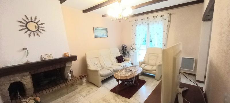 Maison - 95 m² - 4 pièces