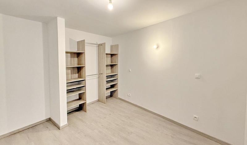 Appartement - 83 m² - 3 pièces