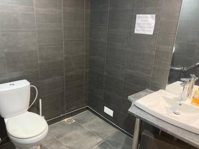 Fonds de commerce - 68 m²