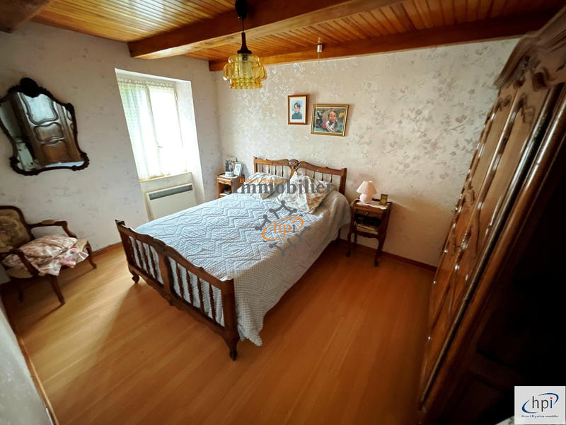 Maison - 175 m² - 10 pièces