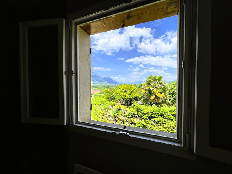 Maison traditionnelle - 211 m² - 8 pièces