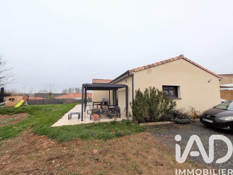 Maison - 101 m² - 4 pièces