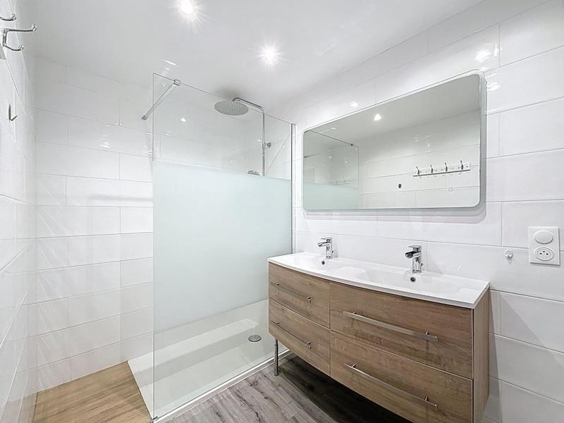 Maison - 111 m² - 6 pièces