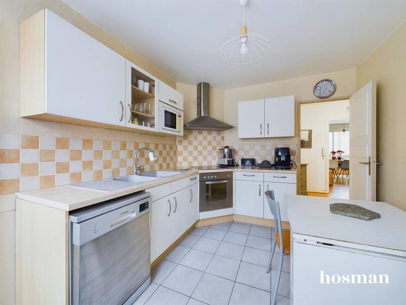 Appartement - 79 m² - 4 pièces