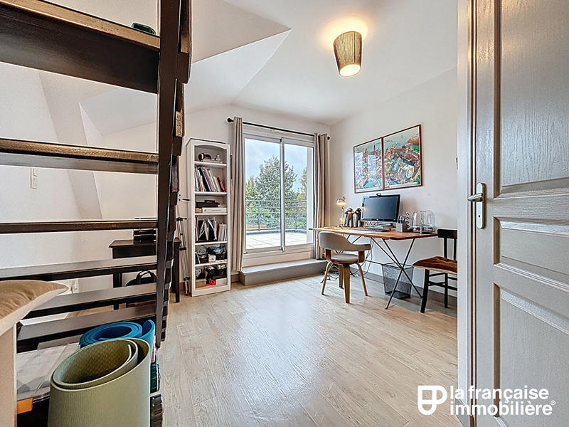 Maison - 163 m² - 7 pièces