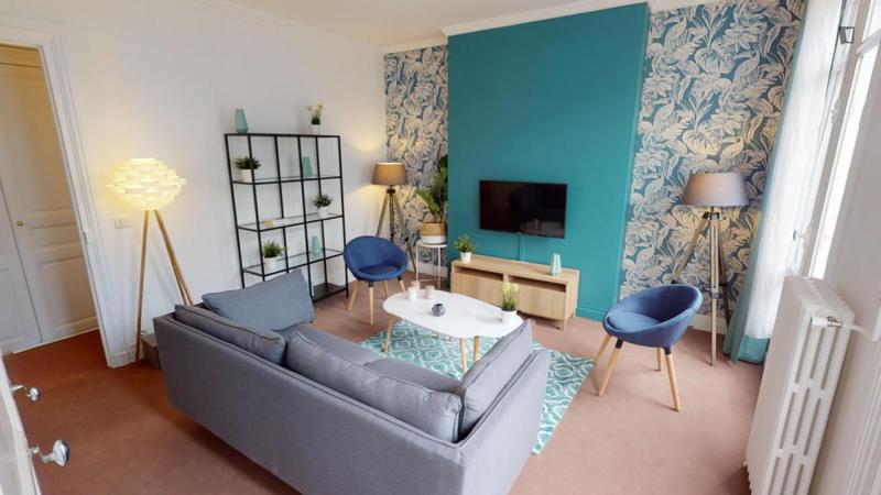 Chambre - 21 m² - 7 pièces