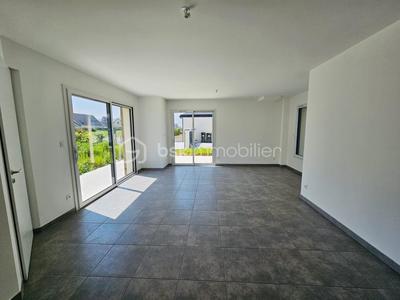 Maison - 118 m² - 5 pièces